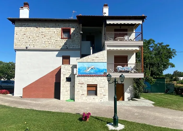 Caryatis Ntoridis & In