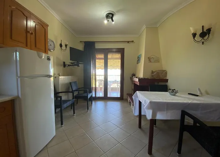 Caryatis Ntoridis & In