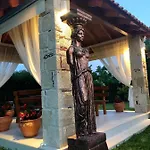 Апартаменты Caryatis Ntoridis & In *