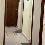 Caryatis Ntoridis & In 아파트 아피토스