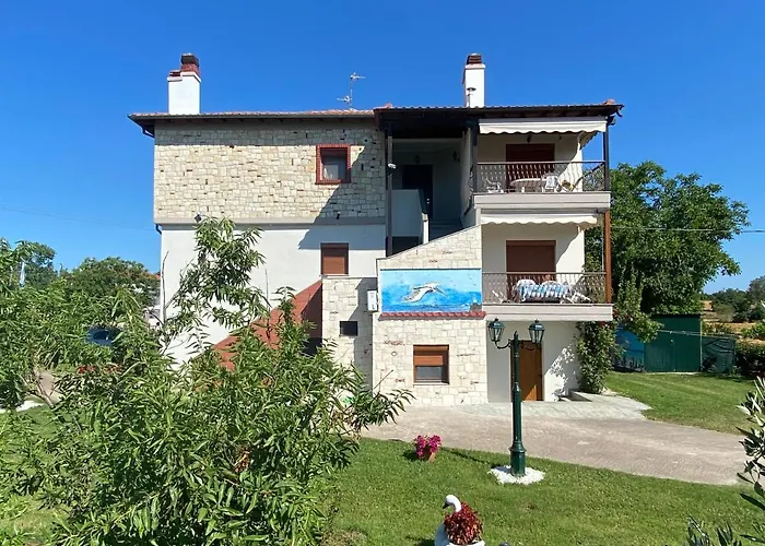 Caryatis Ntoridis & In